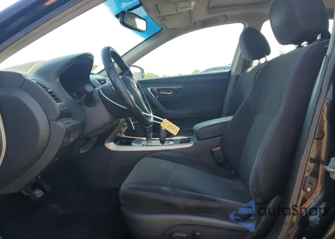 2013 Nissan Altima 2.5 z USA, uszkodzony, nr VIN 1N4AL3AP8DN412657